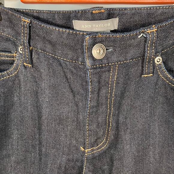 Ann Taylor Factory Modern Fit Dark Wash Jeans Lower on Waist Womens 8 Denim - Picture 3 of 15
